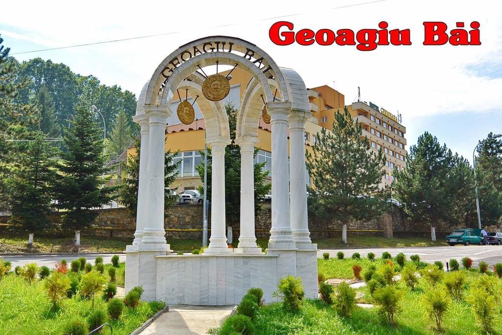 Vila Mihu 호텔 Geoagiu Băi 외부 사진